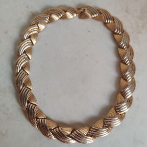 Nina Ricci Statement Chocker Necklace